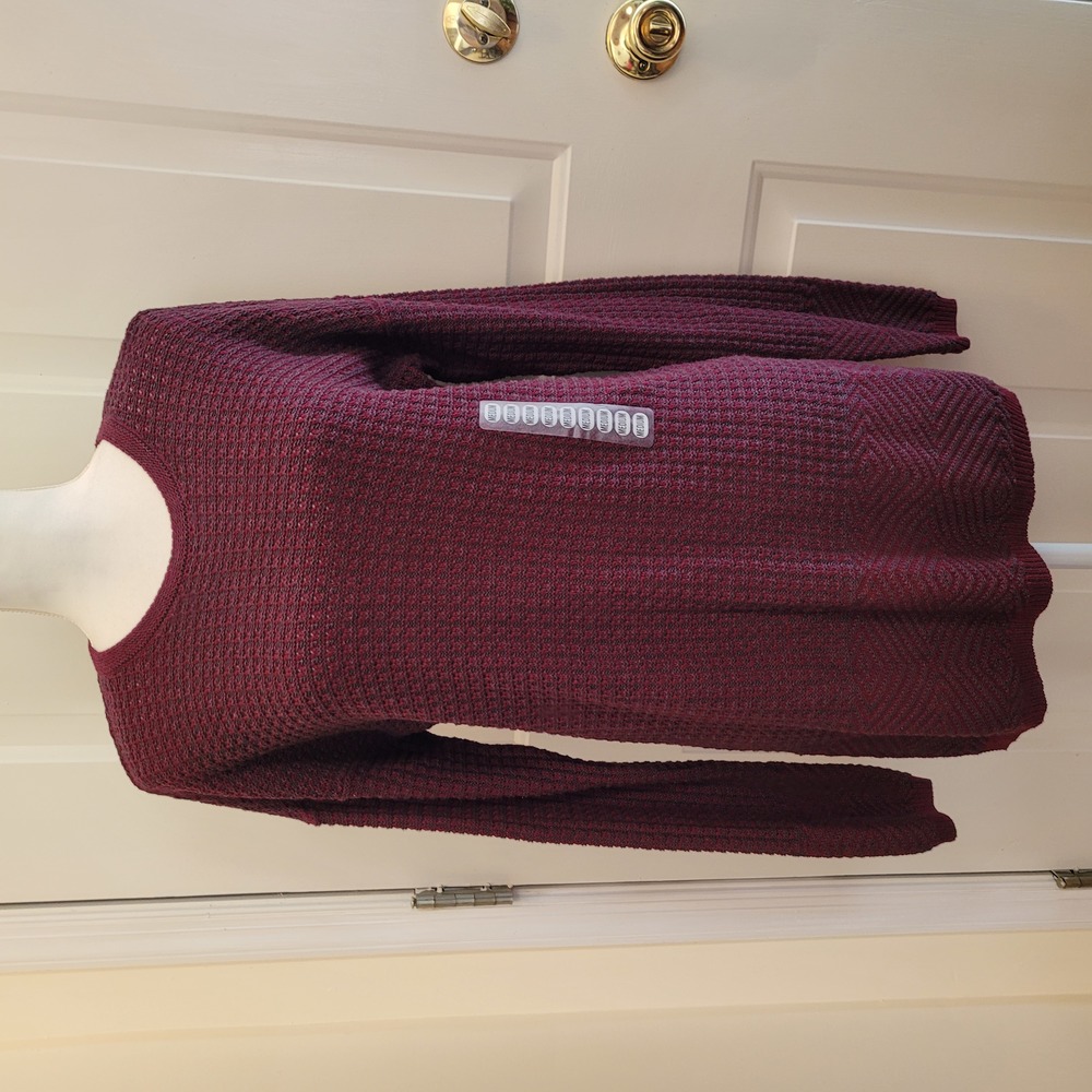 NWT eight eight eight Sweater Size M